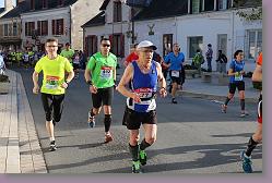 02 Marathon Cheverny 307 * 680 x 453 * (143KB)